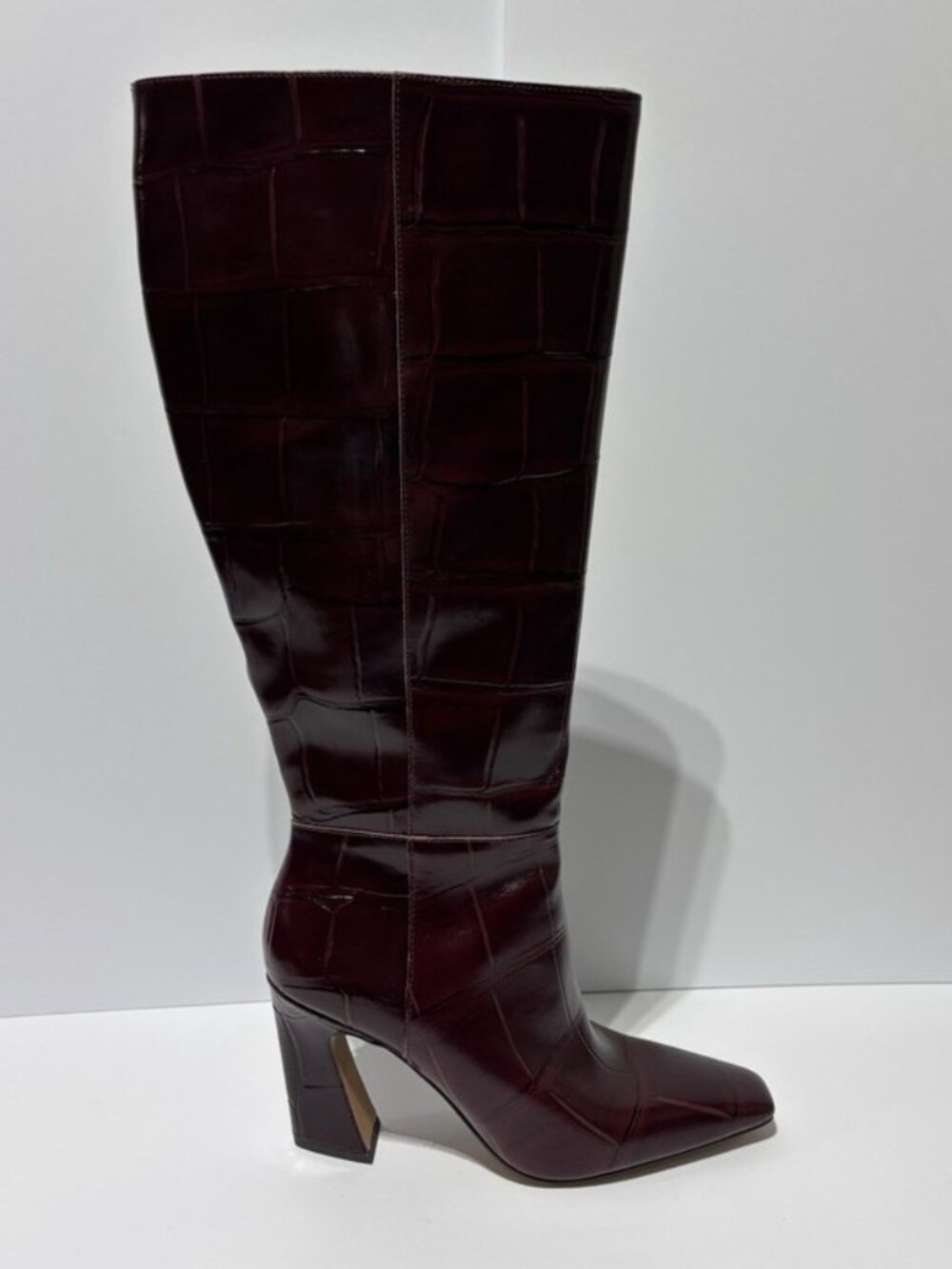 Vince Camuto Women’s Bennidy Plum Knee High Boots, Size 10M, Wide Calf